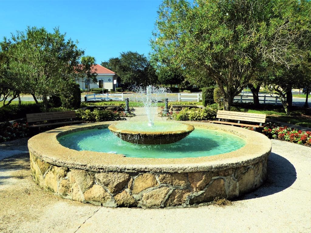 Bailey Riverbridge Gardens