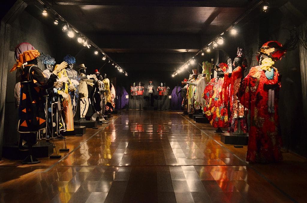 Salón del Traje