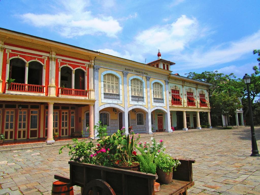 The group of colonial houses
