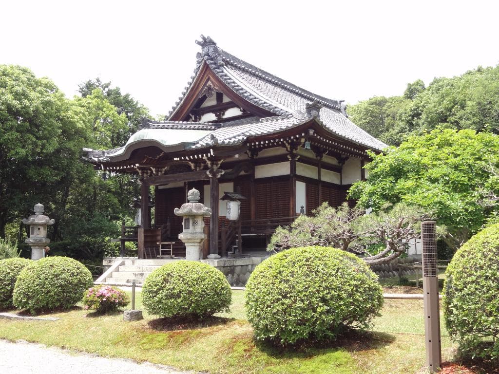 秋篠寺