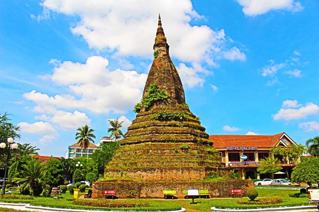 That Dam Black Stupa