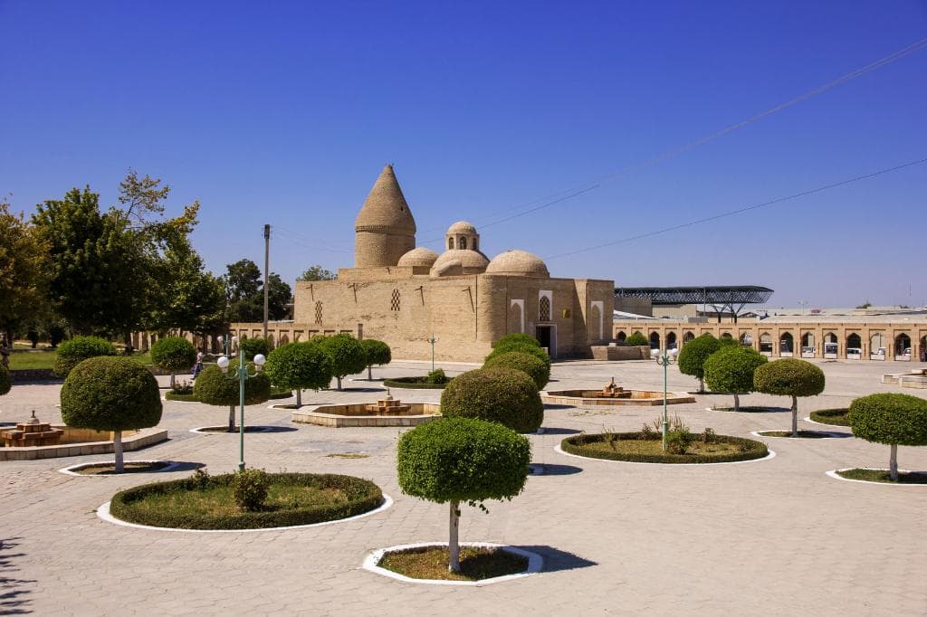 Chashma Ayub Mausoleum