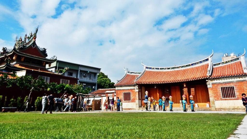Fongyi Academy