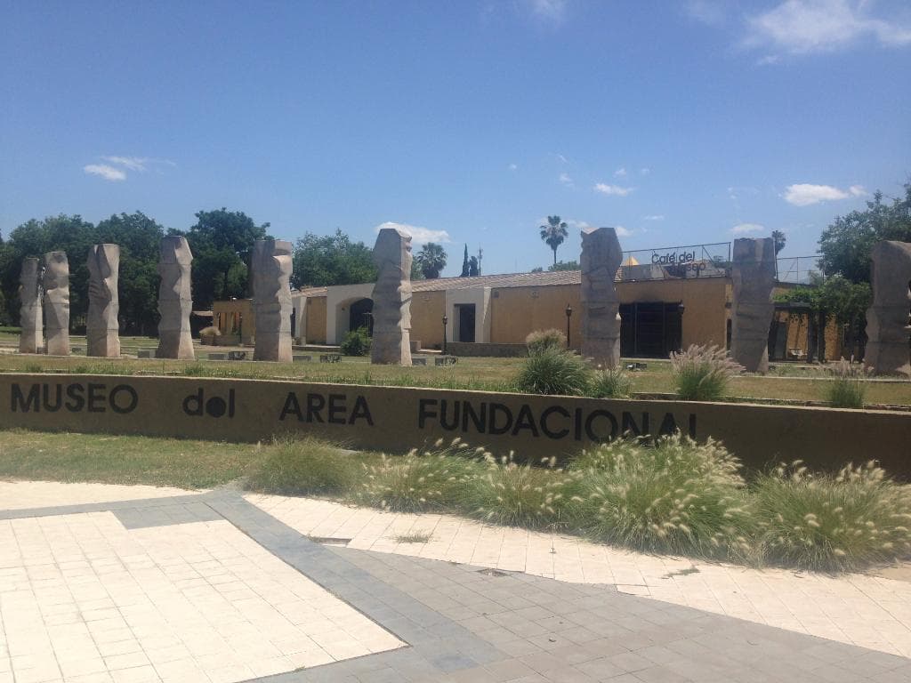 Plaza Pedro del Castillo