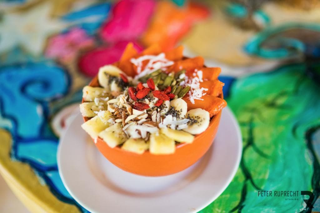 fruit plate smothie...