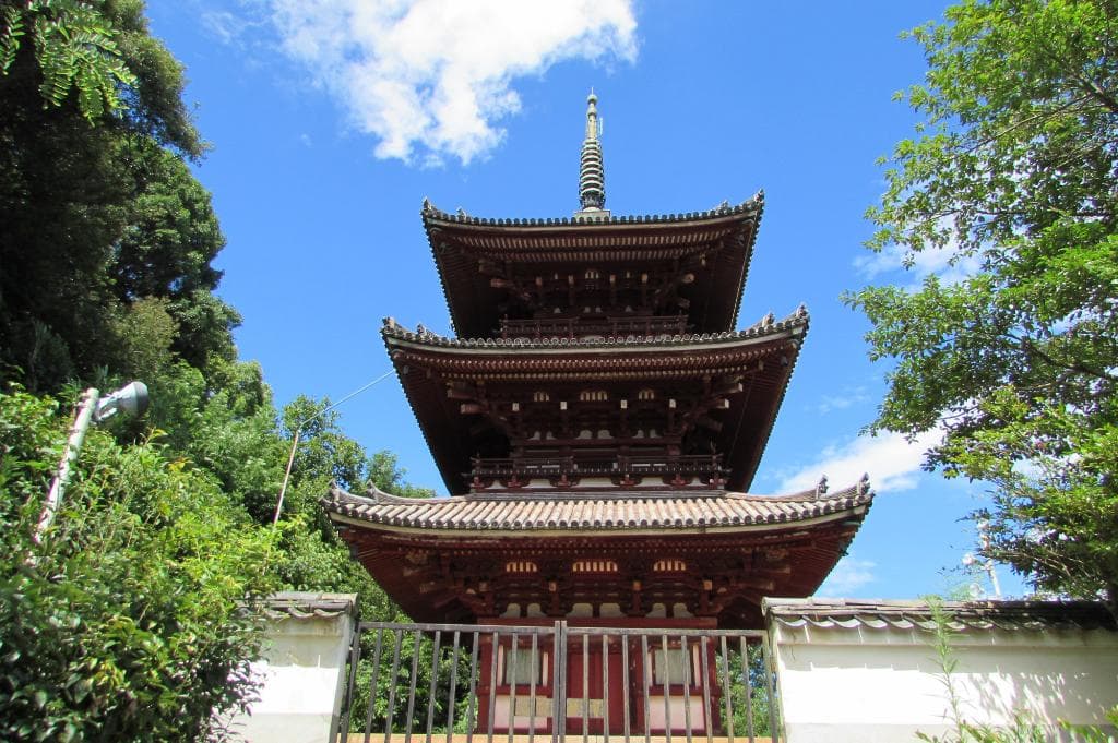 三重塔