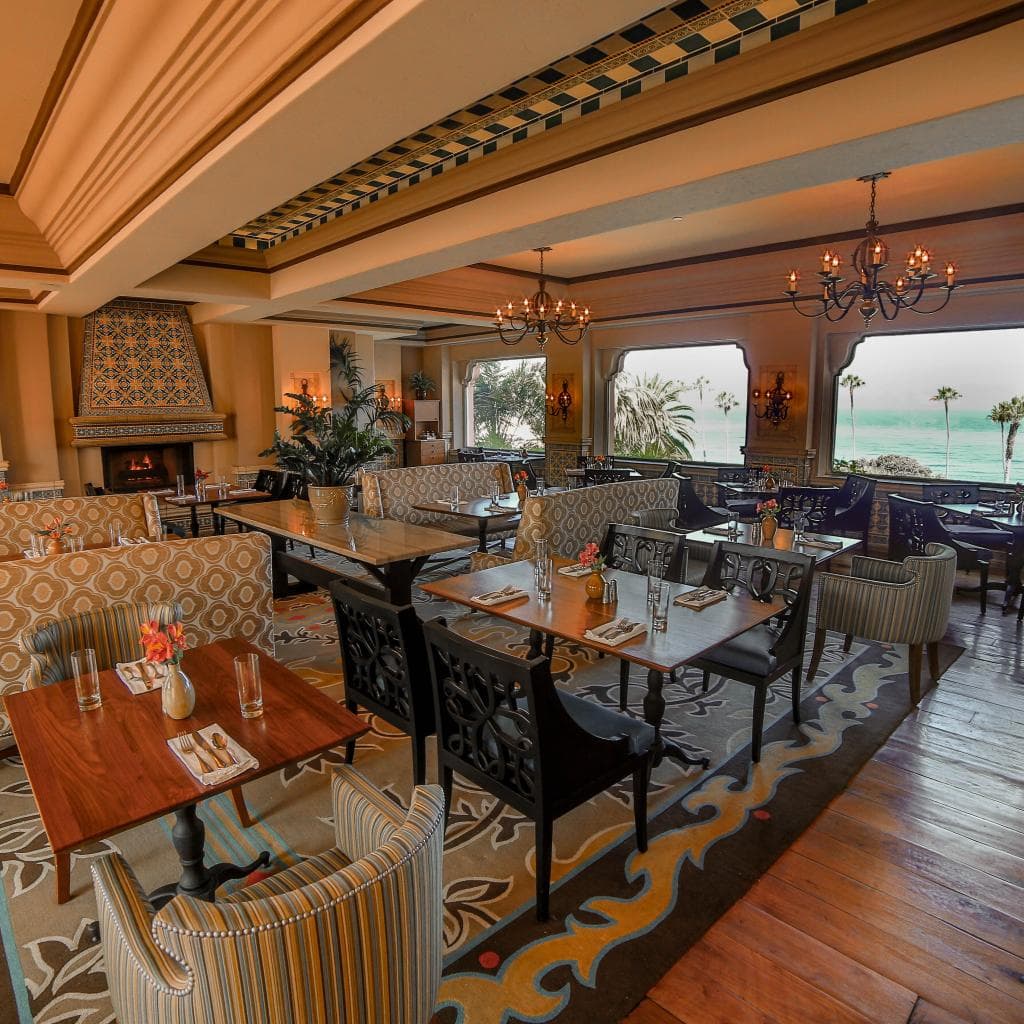 THE MED Restaurant Interior