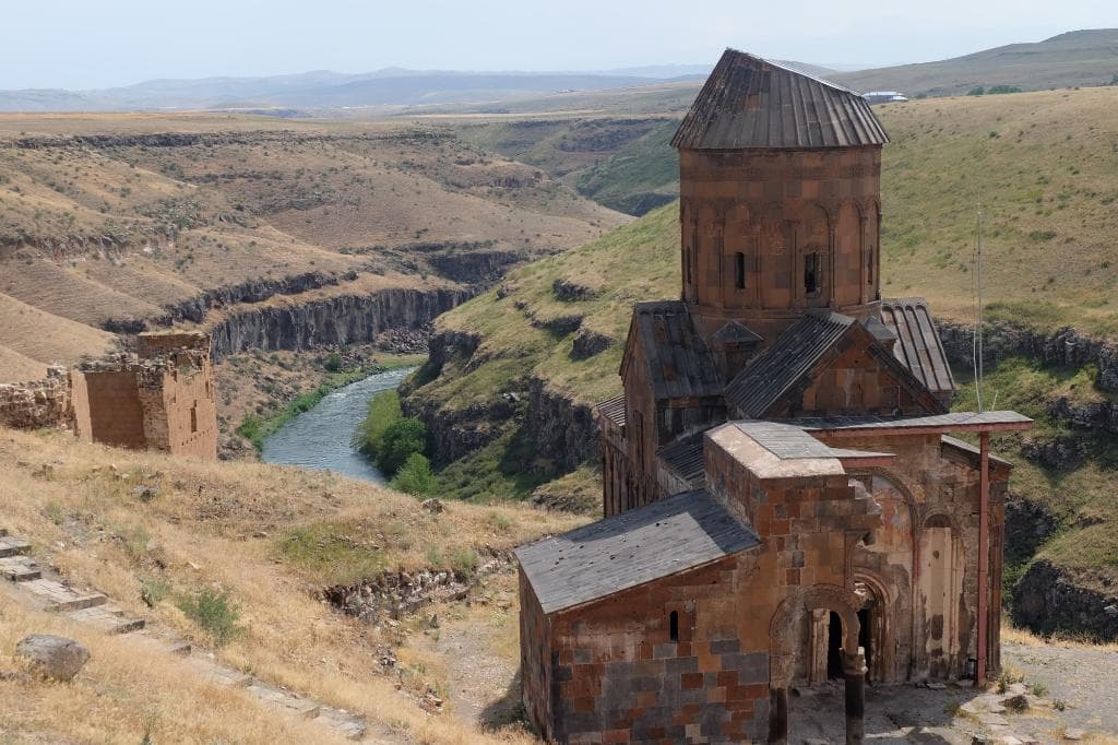 Tigran Honents Kilisesi ve Arpaçay