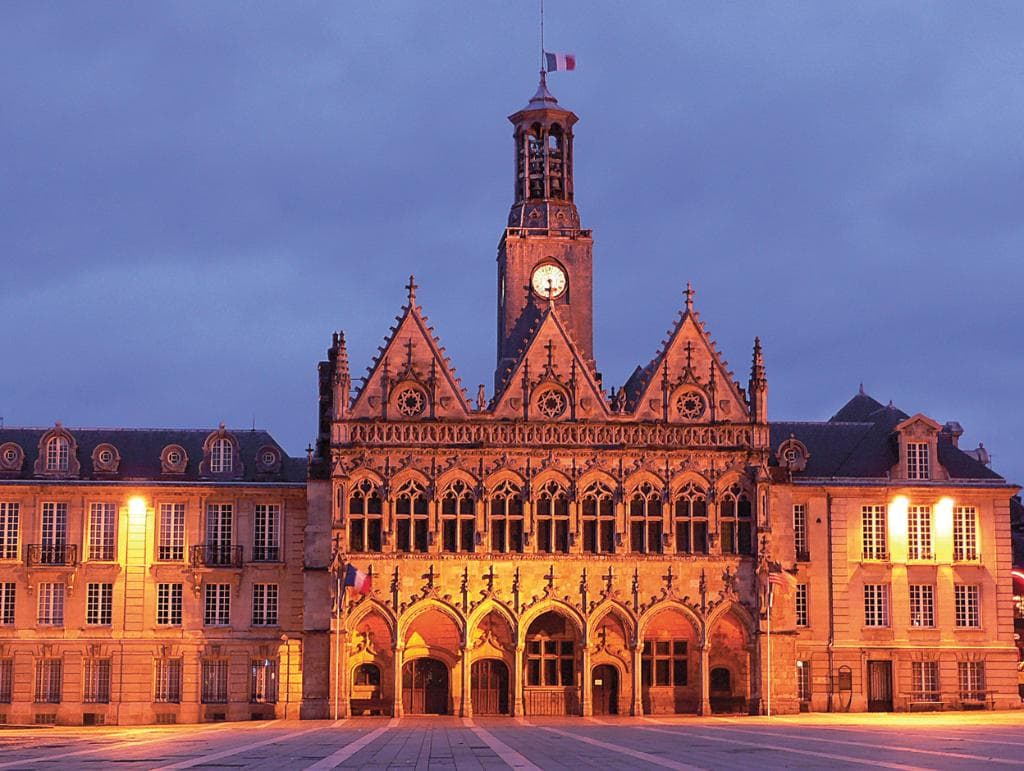 Hôtel de Ville de nuit