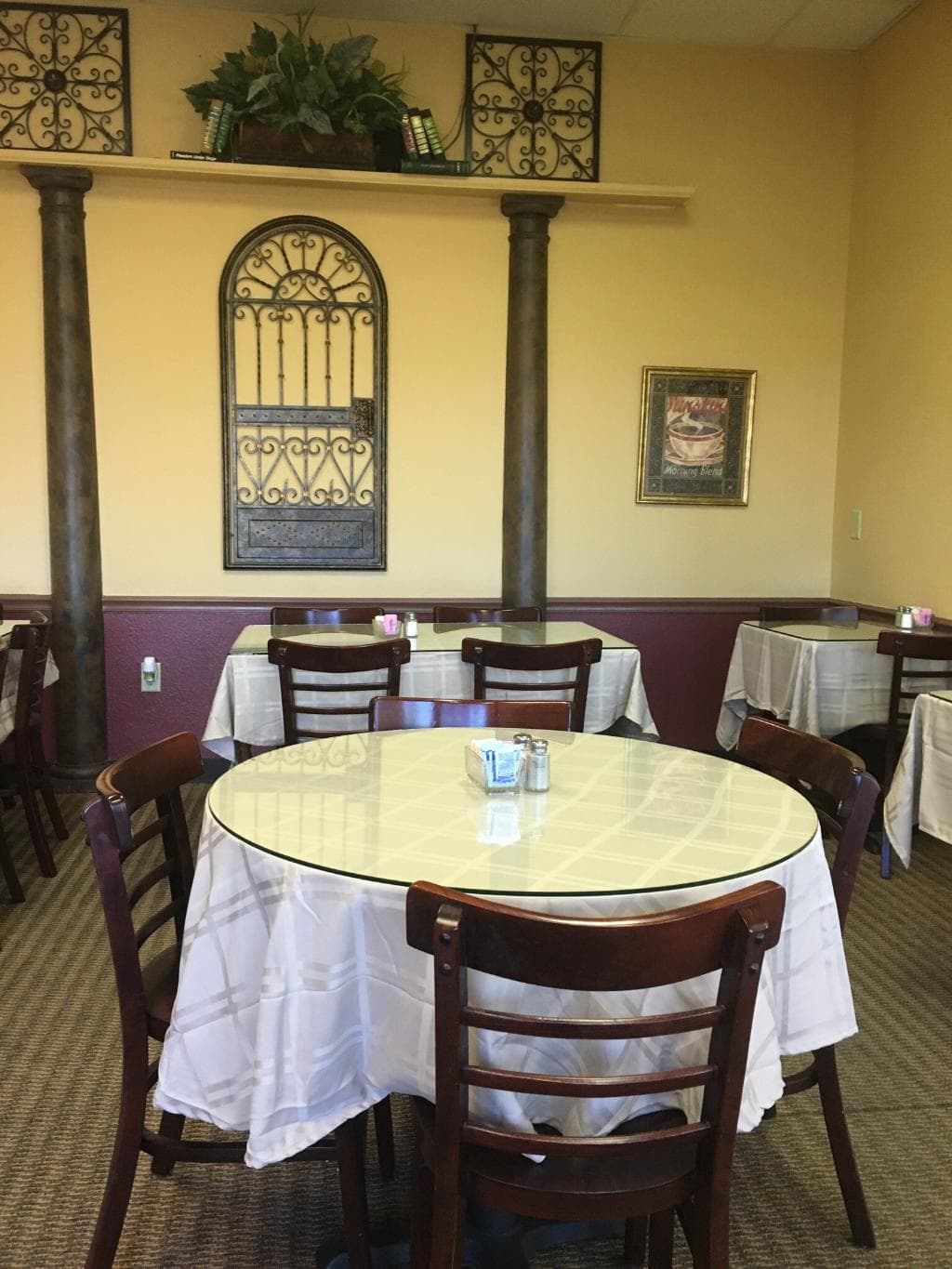 Mueller's Bistro & Bakery