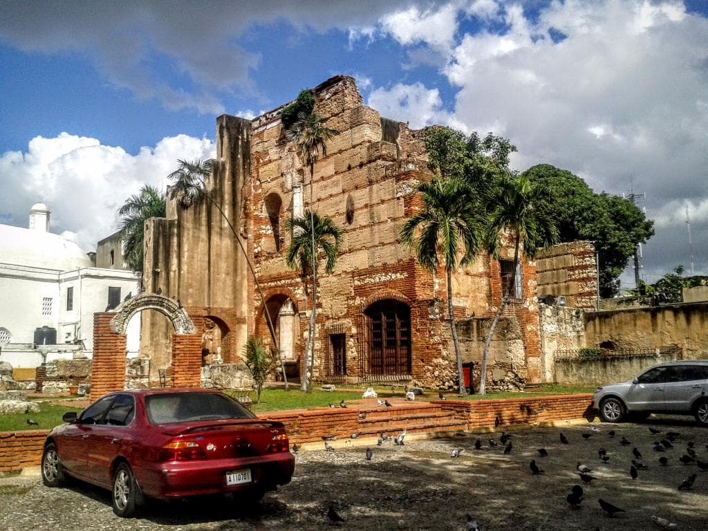 Ruinas del Hospital San Nicolás de Bari