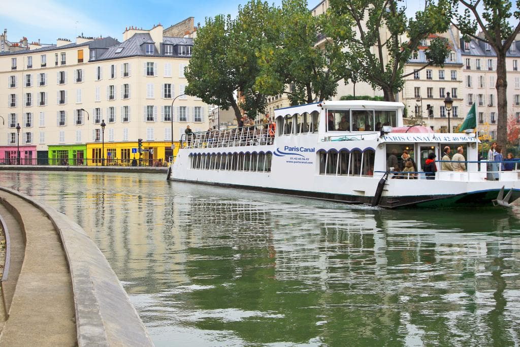 Croisiere canal Saint Martin et Seine, Marne bateau Canotier