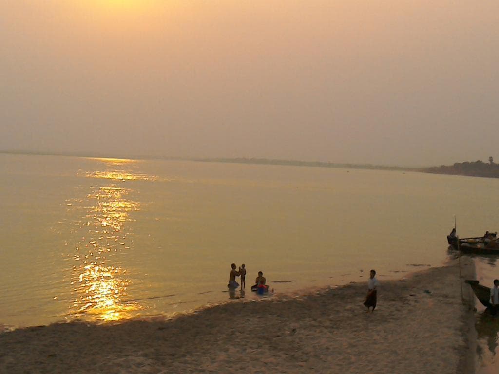 Ayeyarwady Riverfront Bagan
