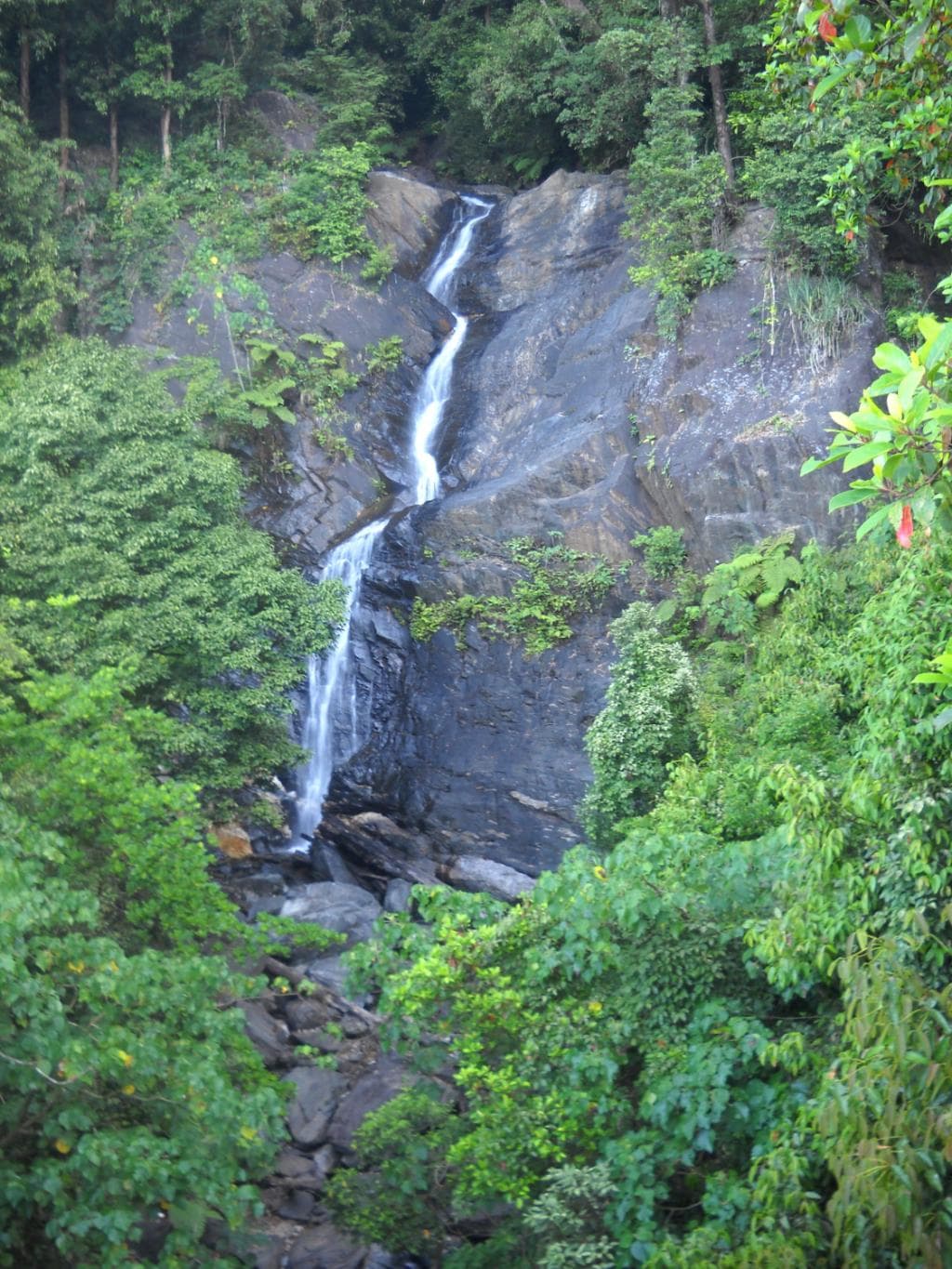 Another view of Kadambi Waterfalls
