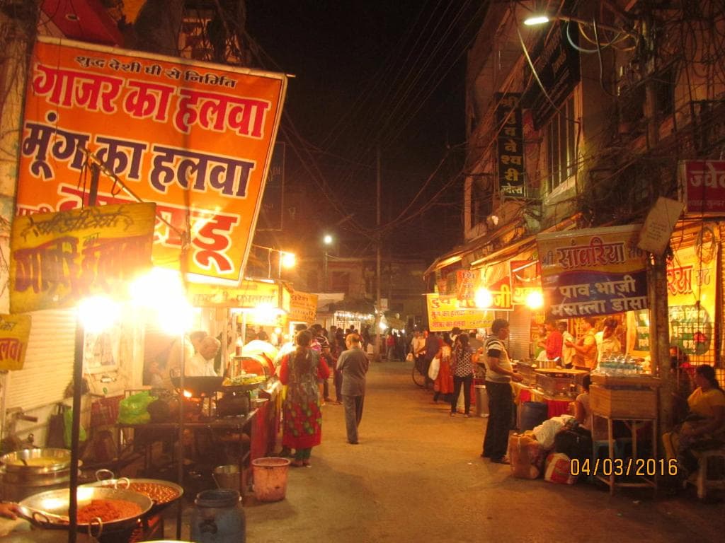 Sarafa bazar