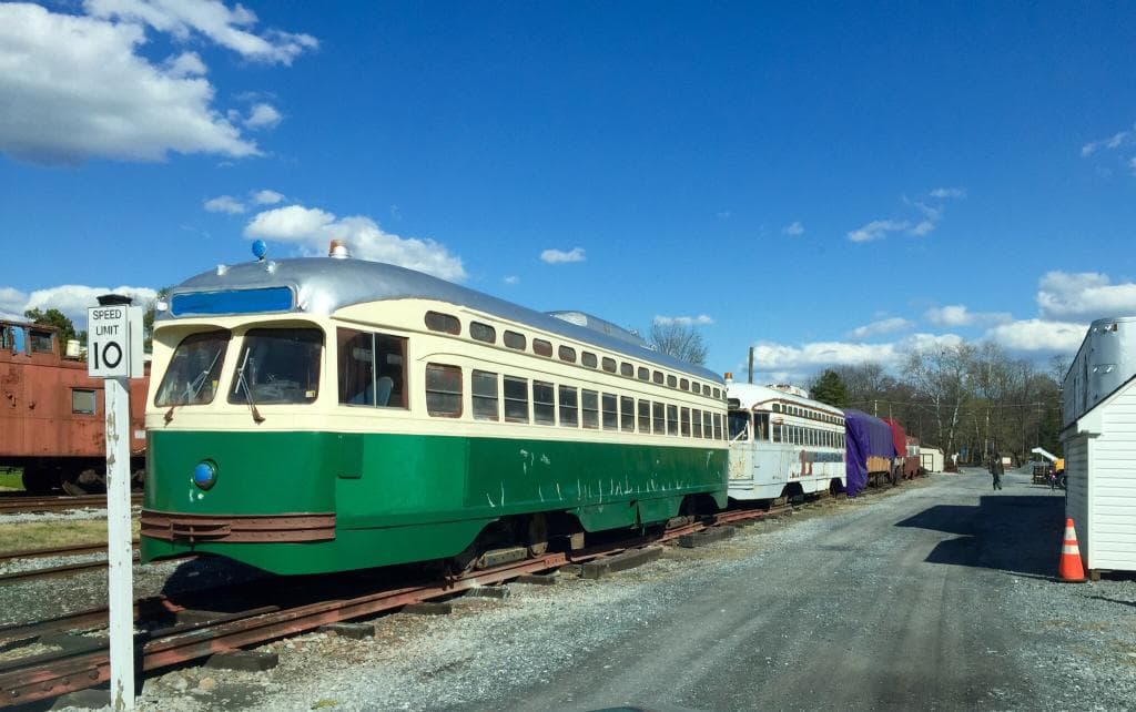 Trolley collection