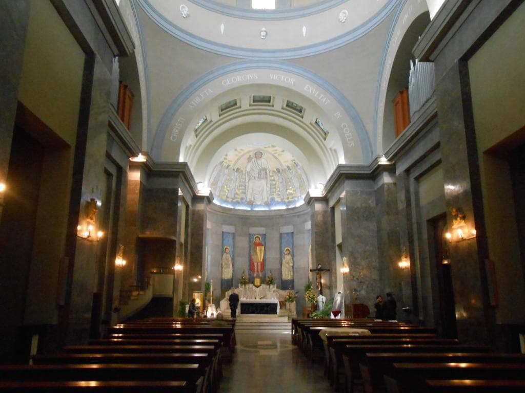 Interno della chiesa di San Giorgio al Corso