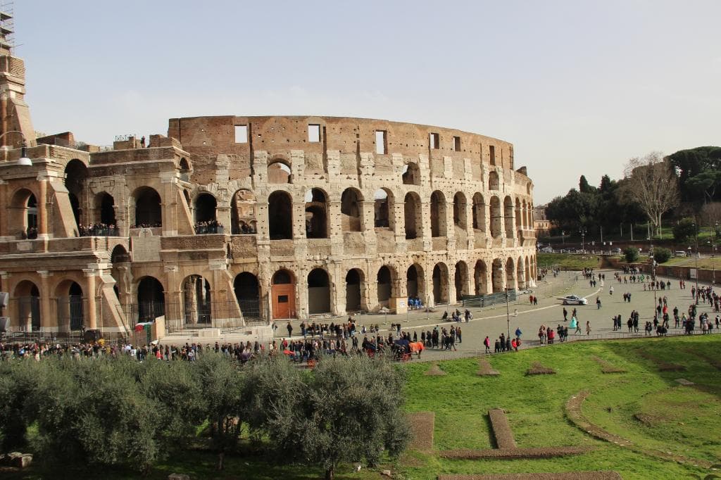 Вид на Колизей