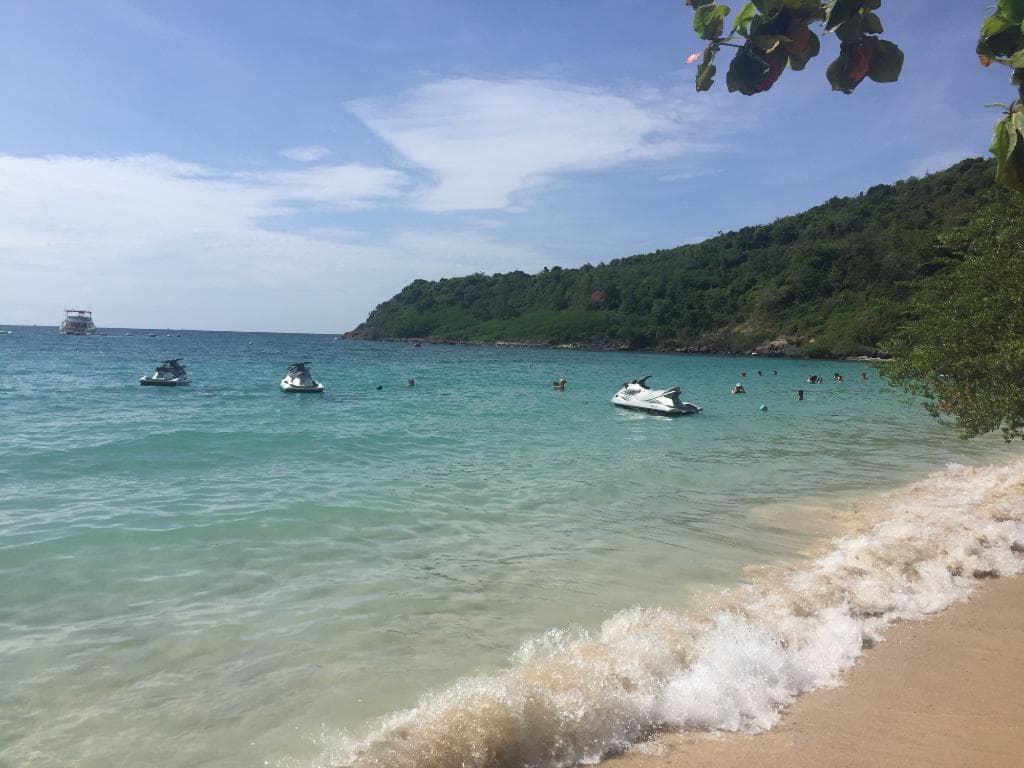 Nuan beach