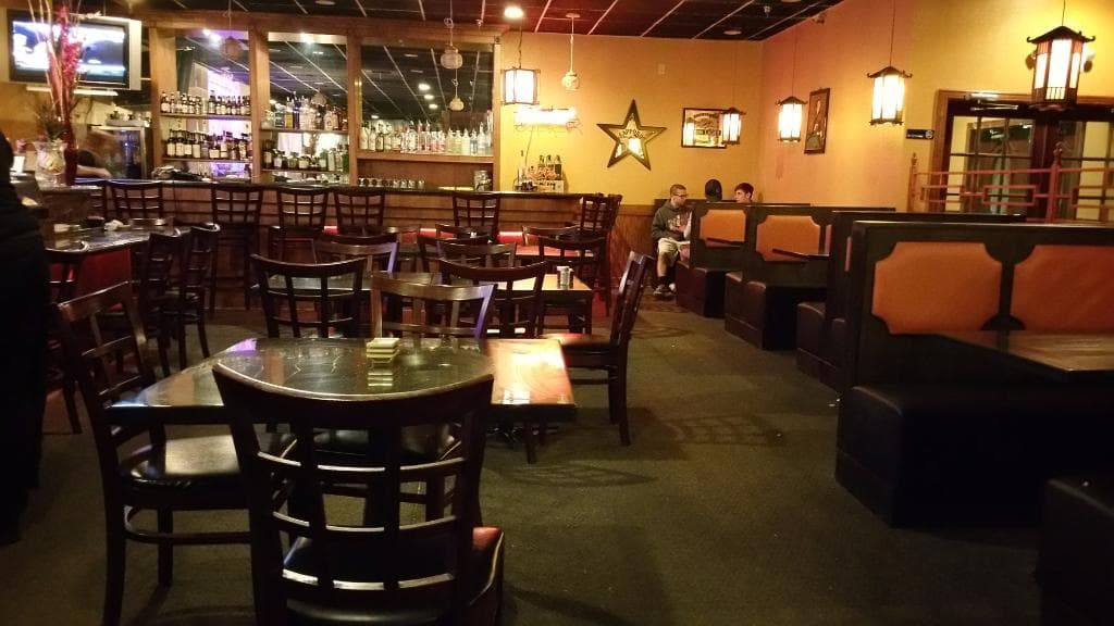 Standard Dining Area at Samurai Japanese Steakhouse