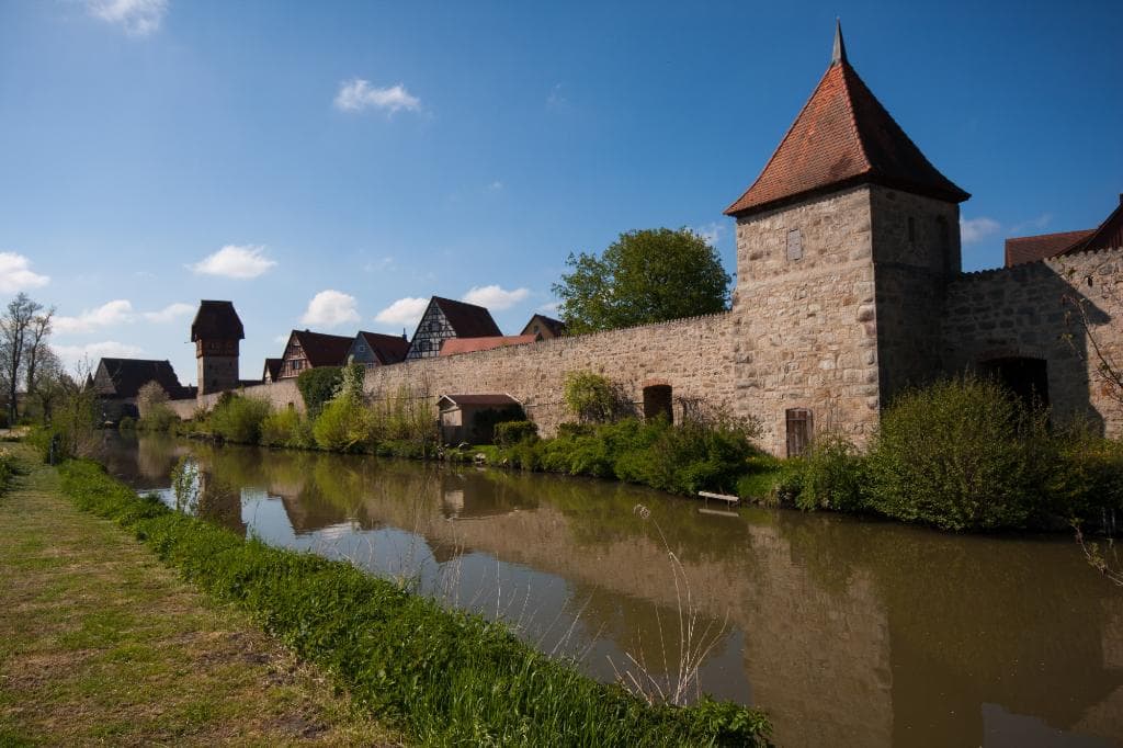 Turm und Wörnitz