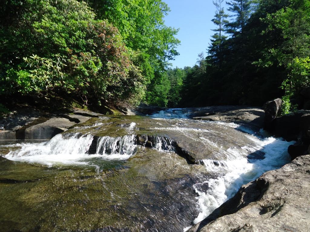 Looking up stream from Rainbow Falls