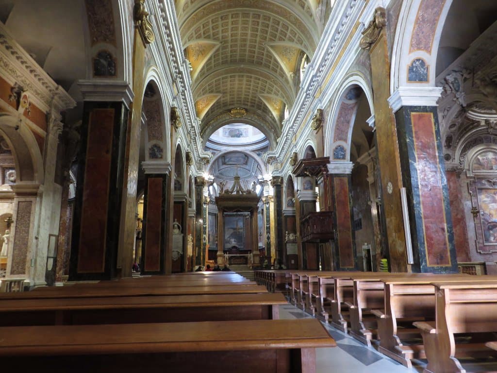 l'interno