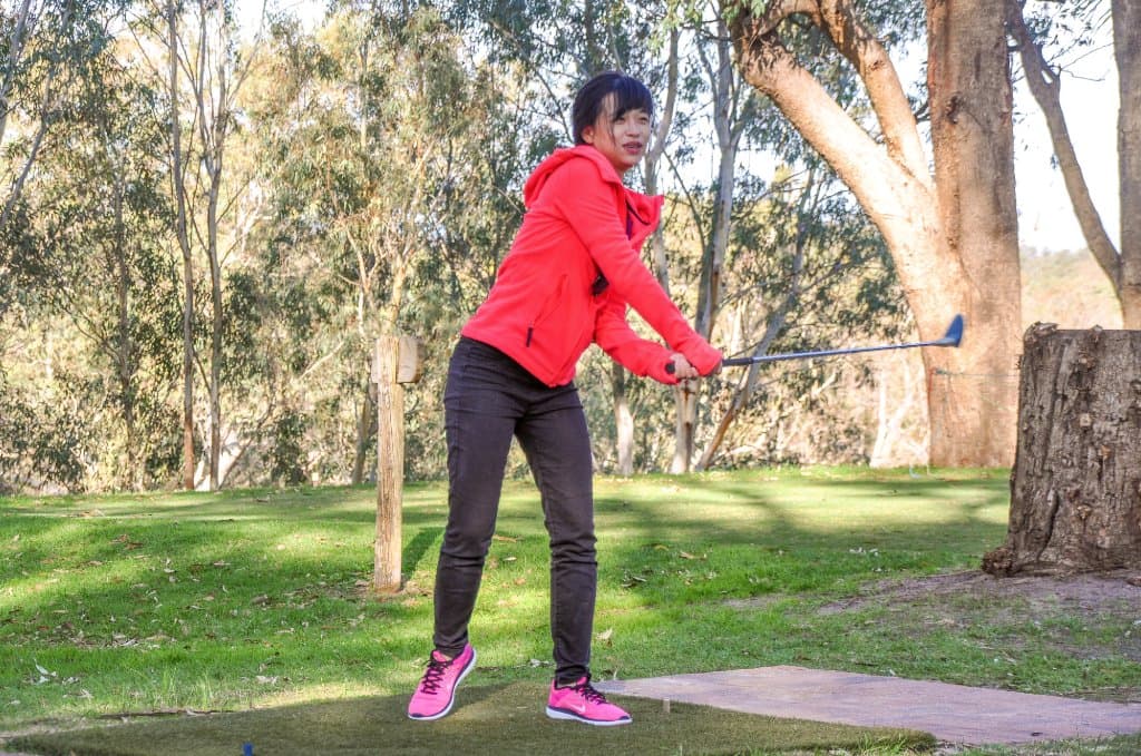 gf playing golf