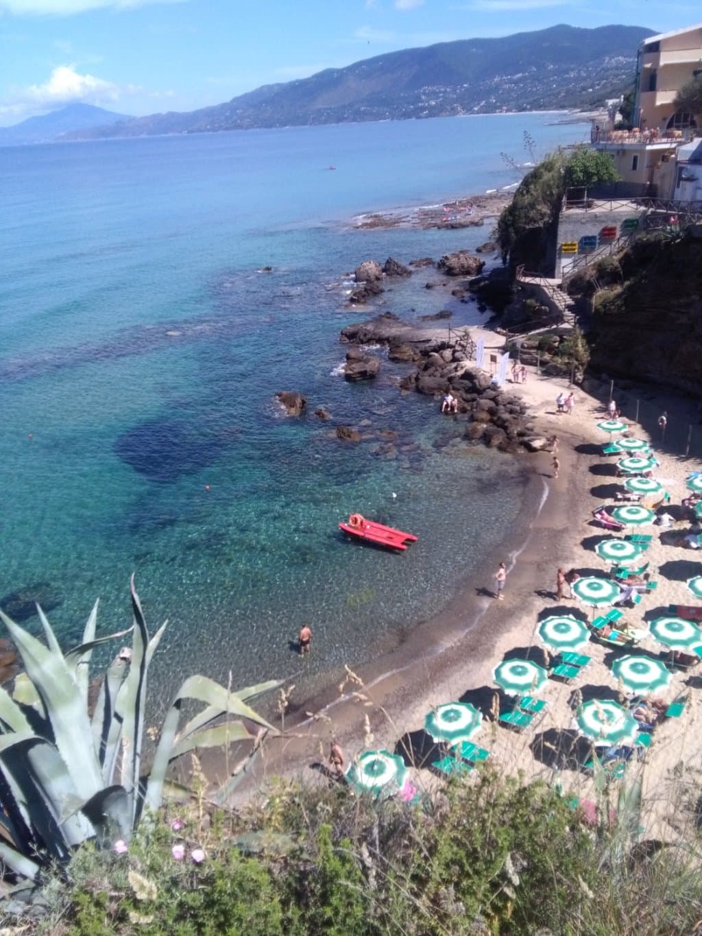 spiaggia vista dal piazzale museo
