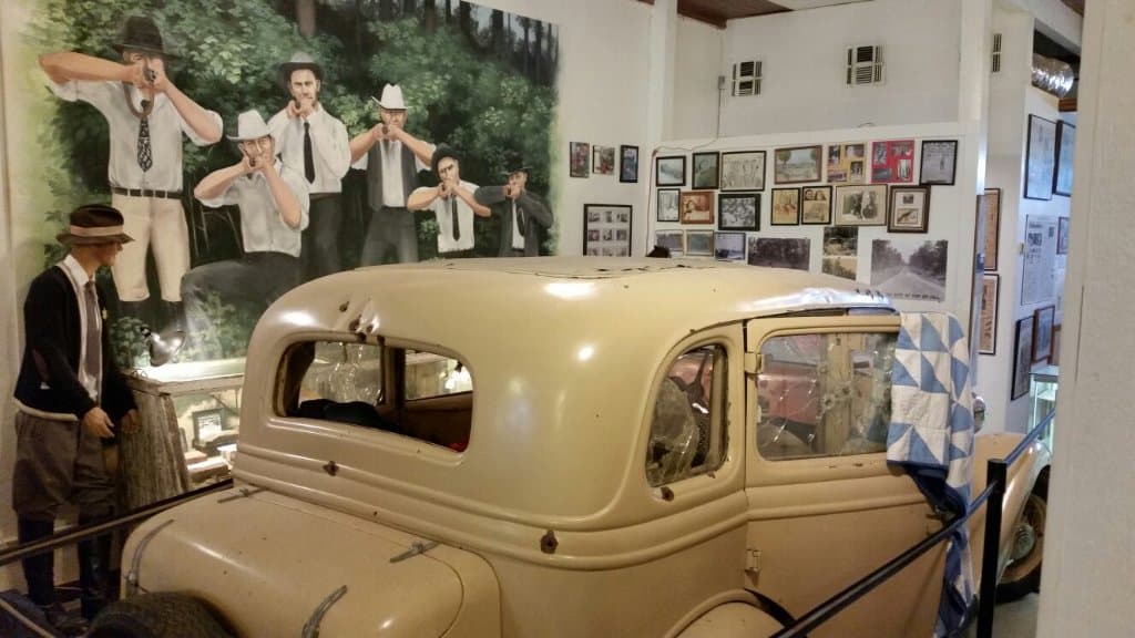 Bonnie and Clyde Ambush Museum