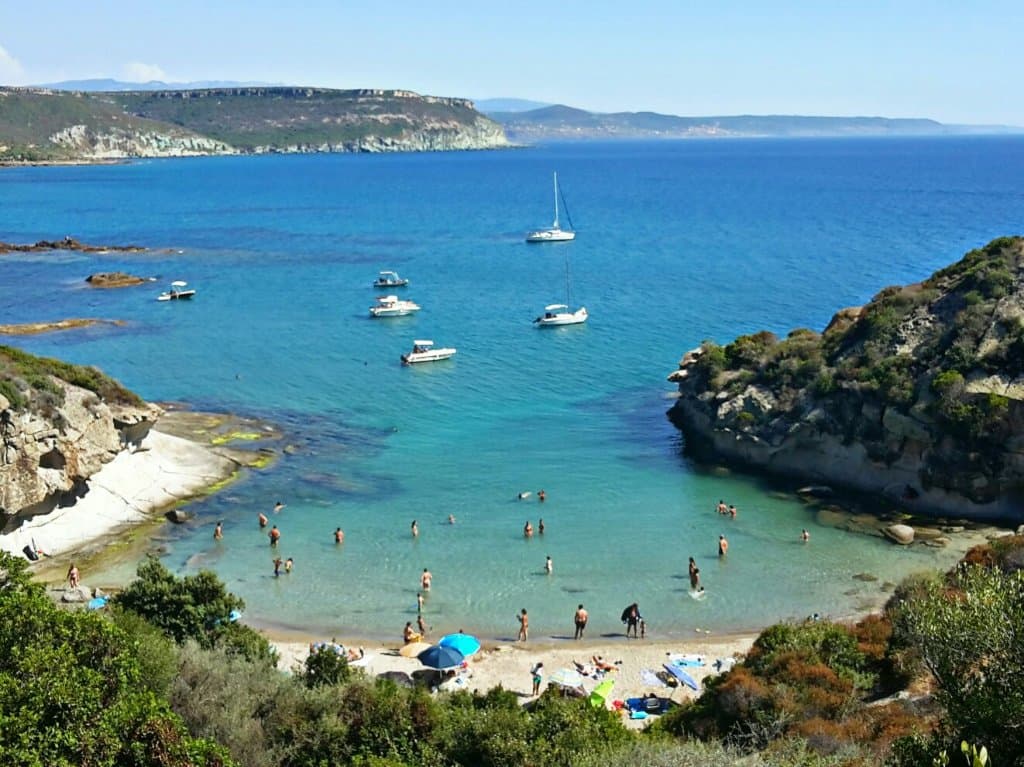 Compoltitu Beach