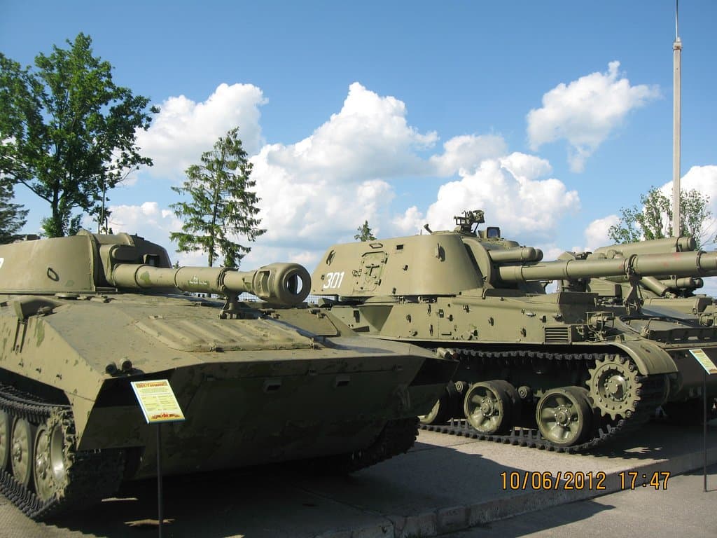 Историко-культурный комплекс "Линия Сталина", июнь 2012 года...