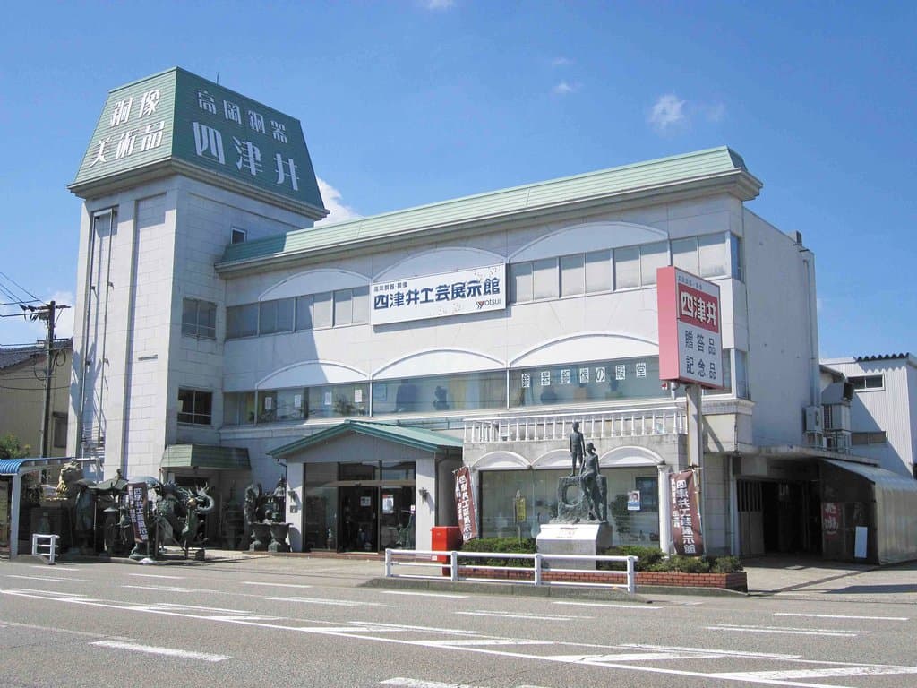 ３００坪の大展示場、見るだけでも楽しい展示。