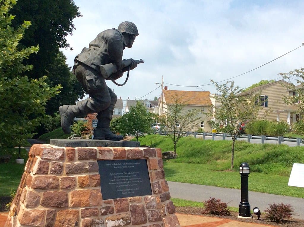 Winters Leadership Memorial at Veterans' Plaza