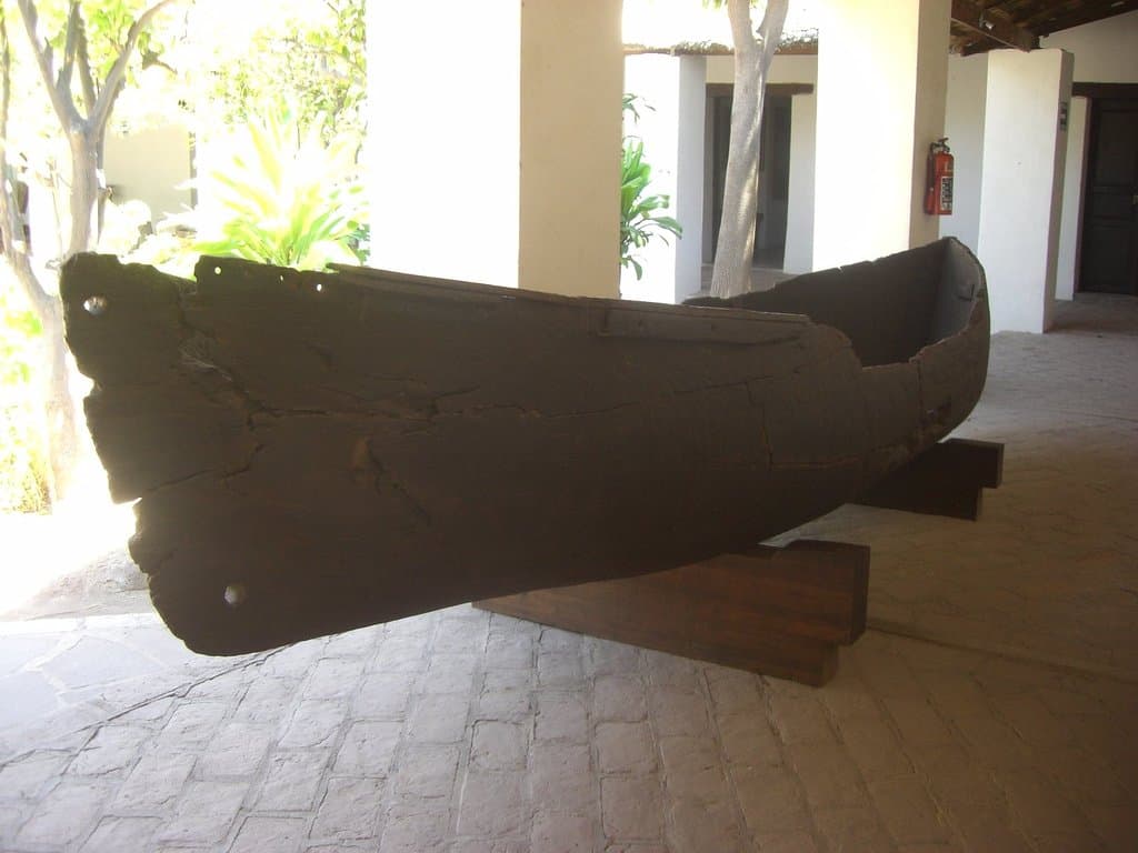 Canoe