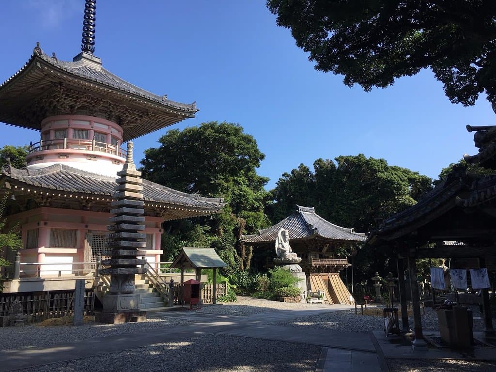 境内の雰囲気