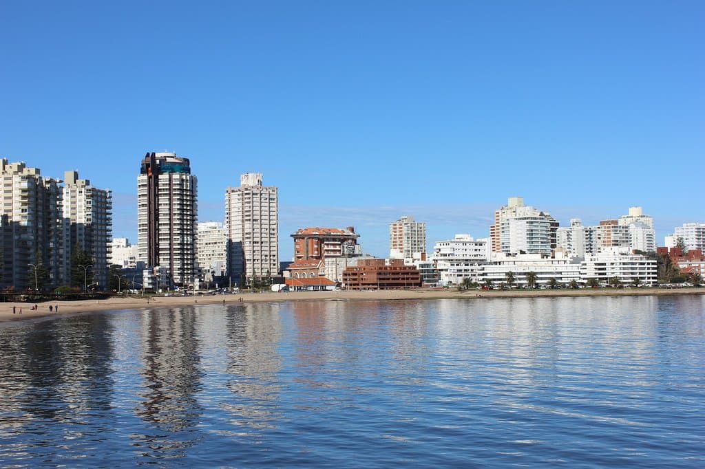 Já em punta, visto da rambla