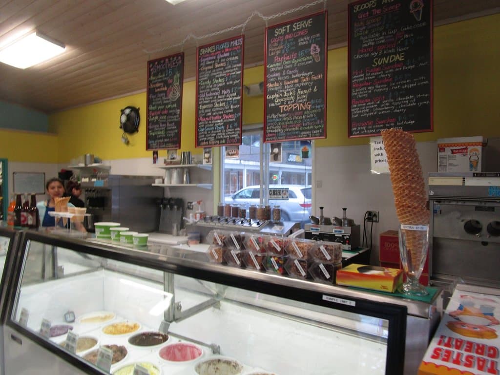 Harbor Street Creamery - flavor menu