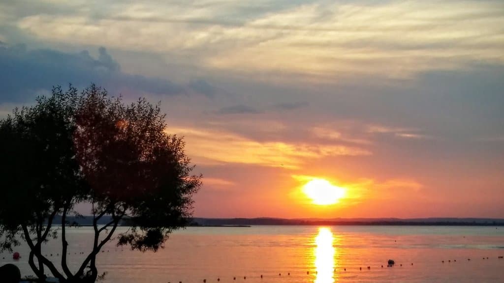 закат на Минском море