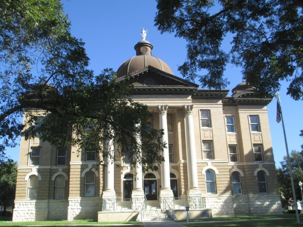 Classical Revival Style of architecture, built in 1909