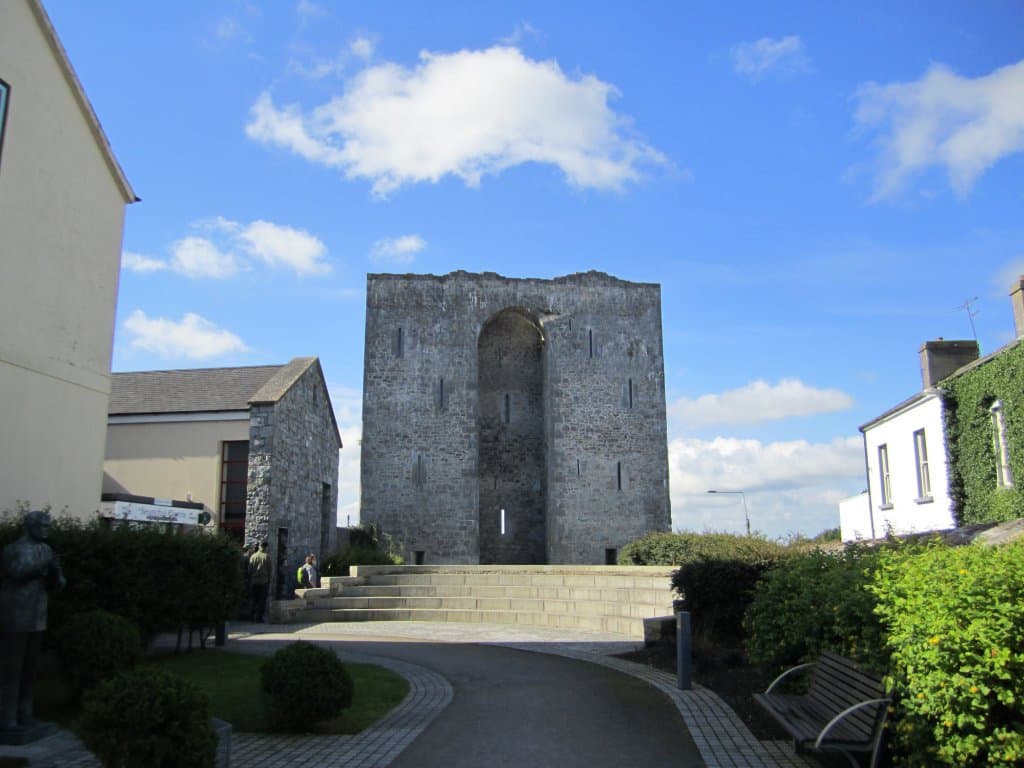 Approaching the Castle