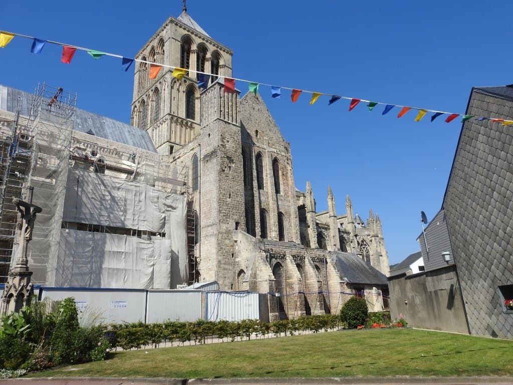 Trinity Abbey Abbatiale de la Trinité
