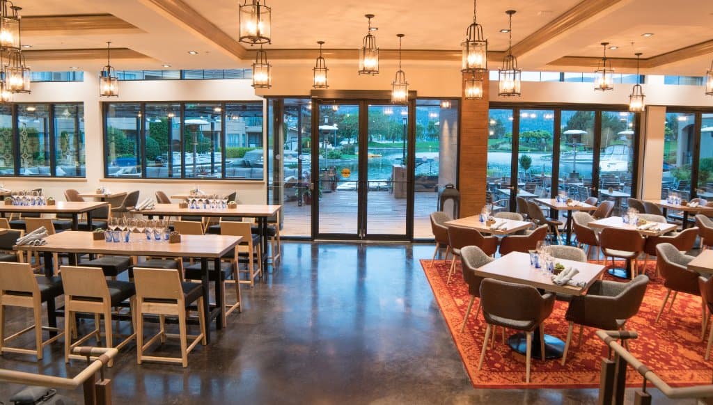 Restaurant overlooking the water