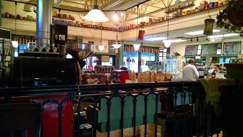 Nice setting, and coffee smells GREAT!