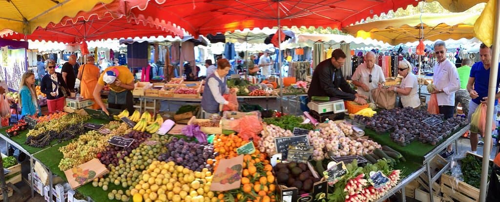 Dienstagsmarkt in St Tropez