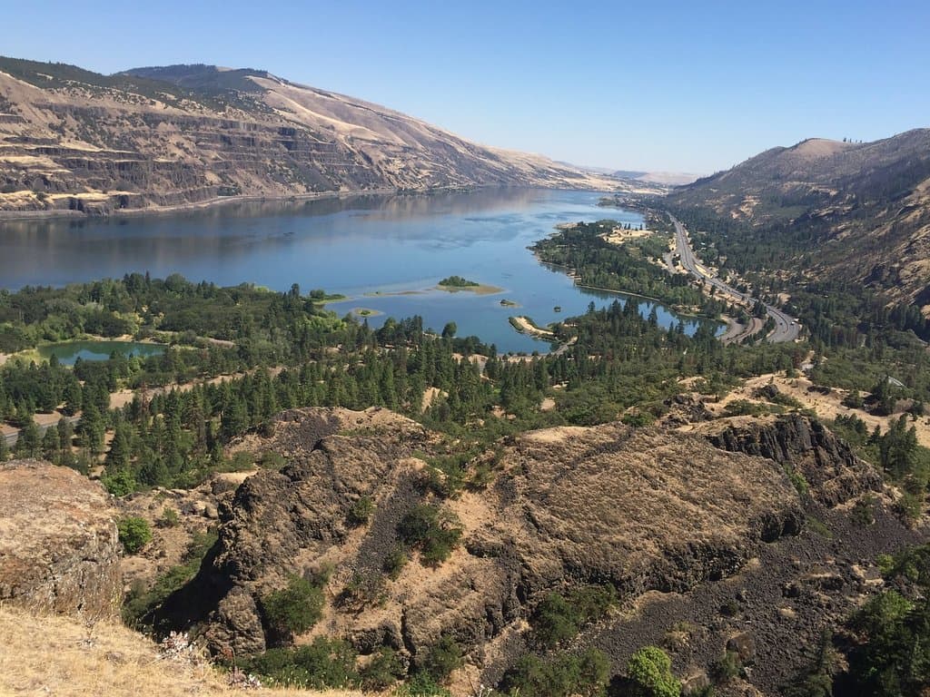 Tom McCall Nature Preserve Oregon