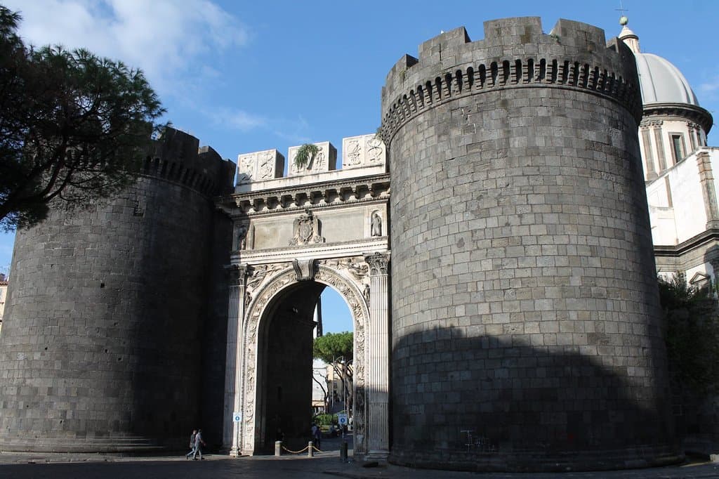 Porta Capuana