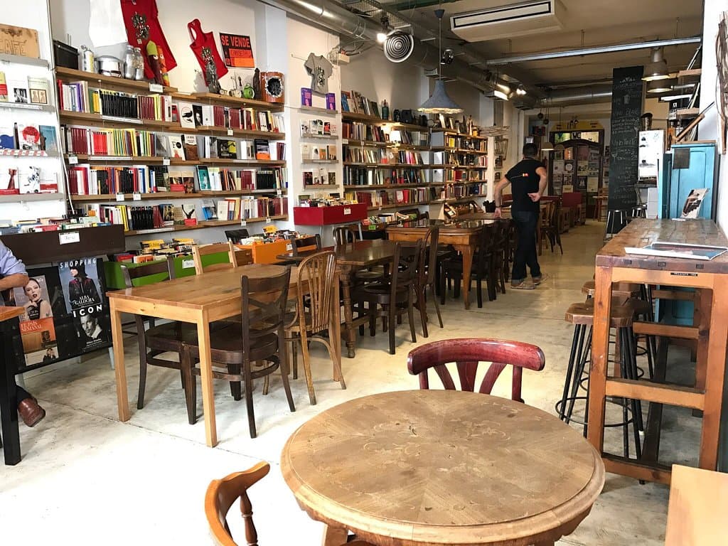 Ubik Café Cafetería Librería