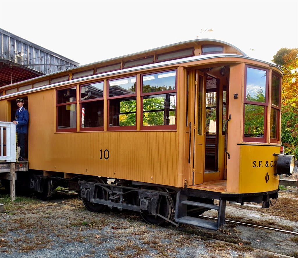 Trolley #10