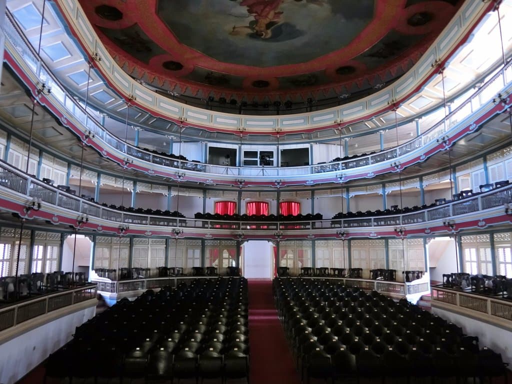 ティートロー・ラ・カリダード